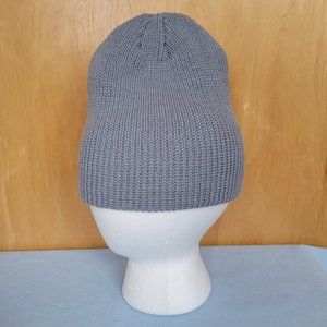 NEW Solid Grey Beanie Skate Punk Hat Soft Stretch Lightweight All Season Thermal